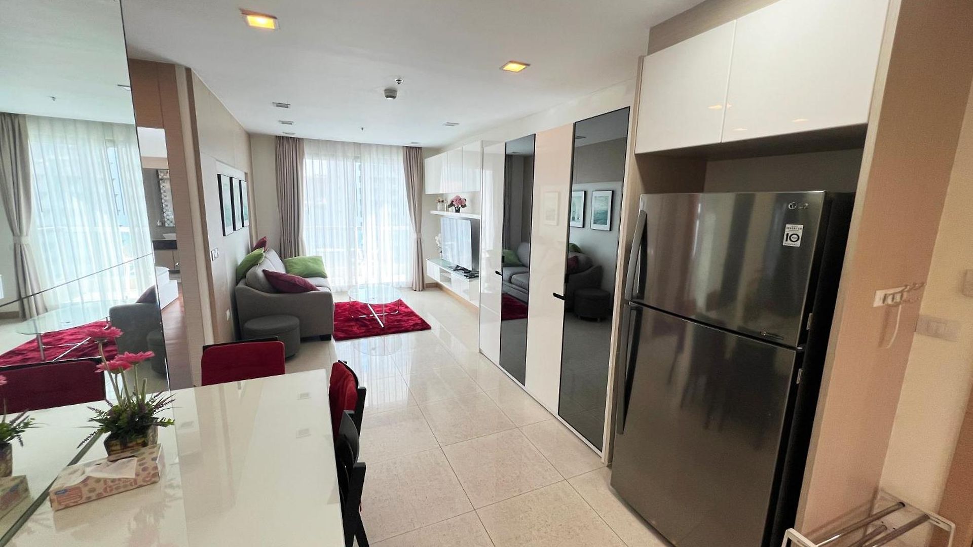 อพาร์ทเม้น The Palm Wongamat - 2br Luxury Beachfront - Ocean View