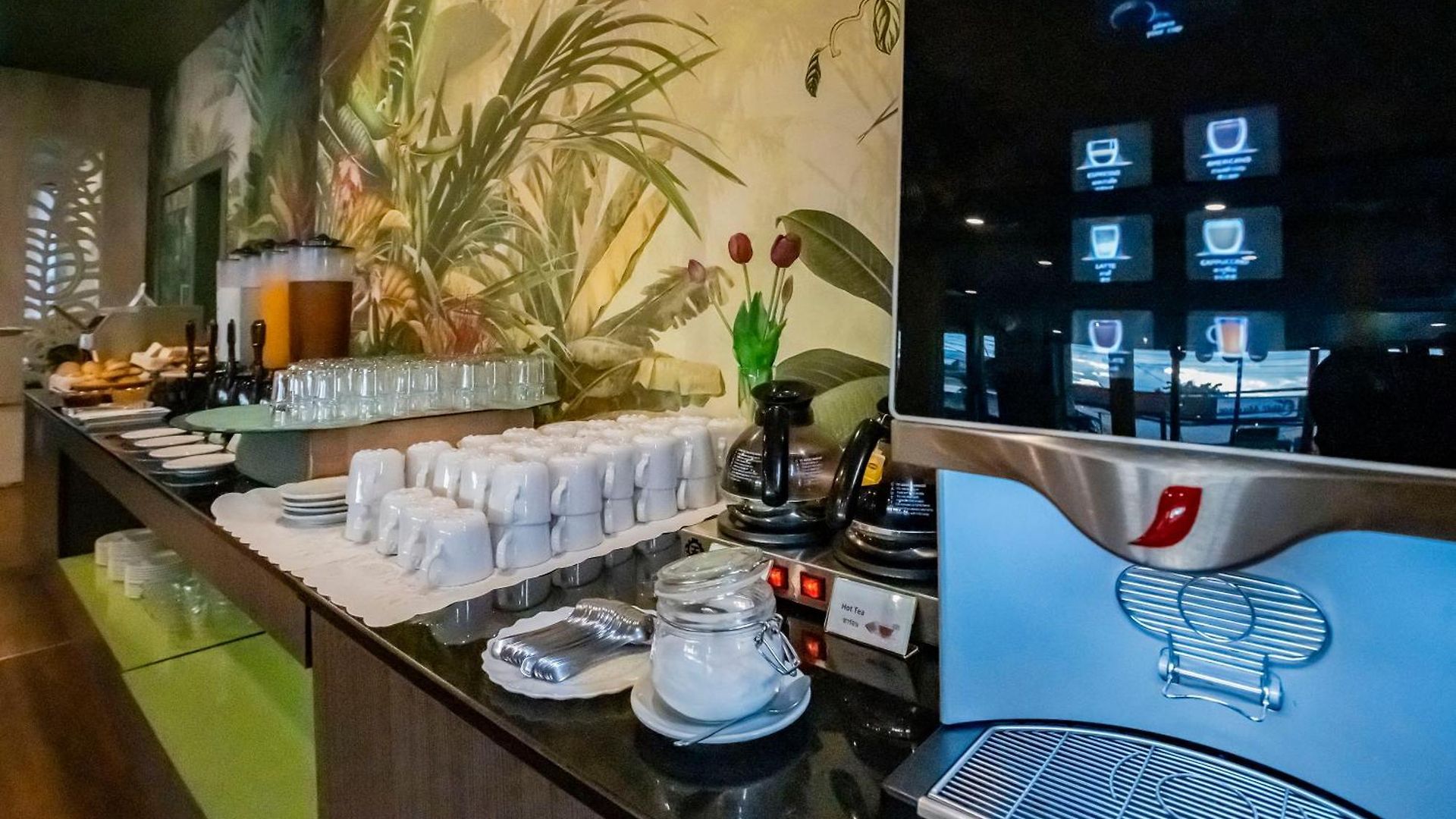 โรงแรม Empress