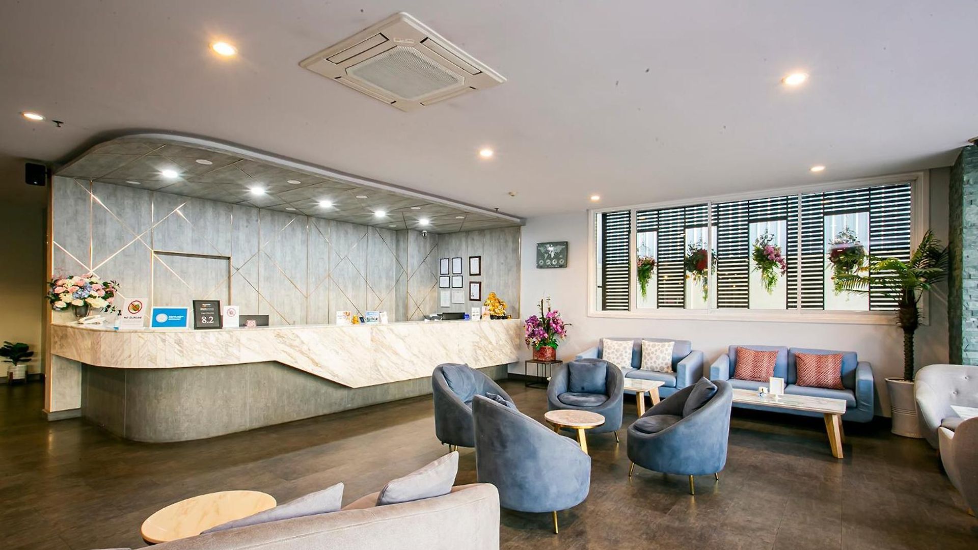 Empress โรงแรม