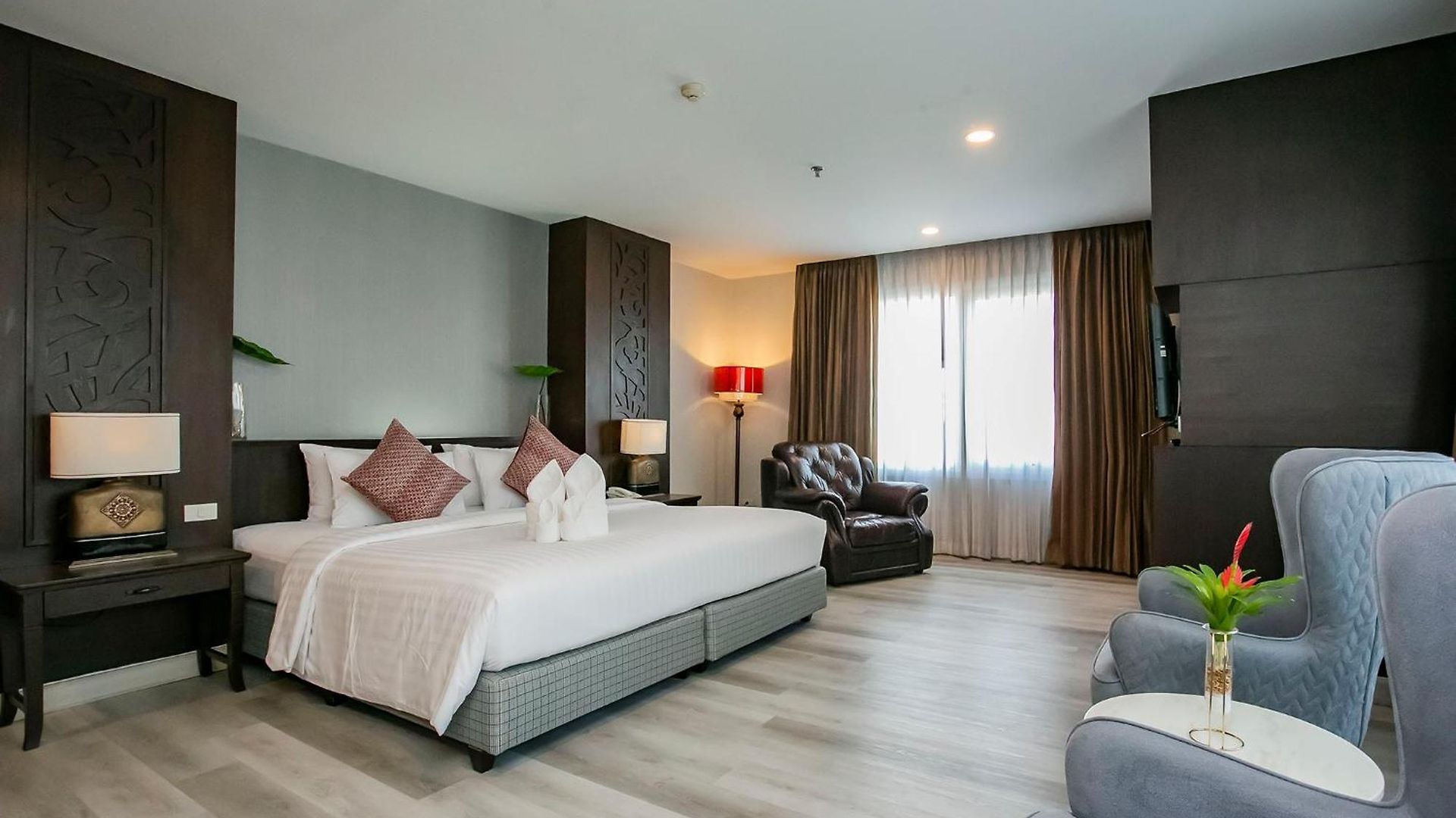 Empress โรงแรม