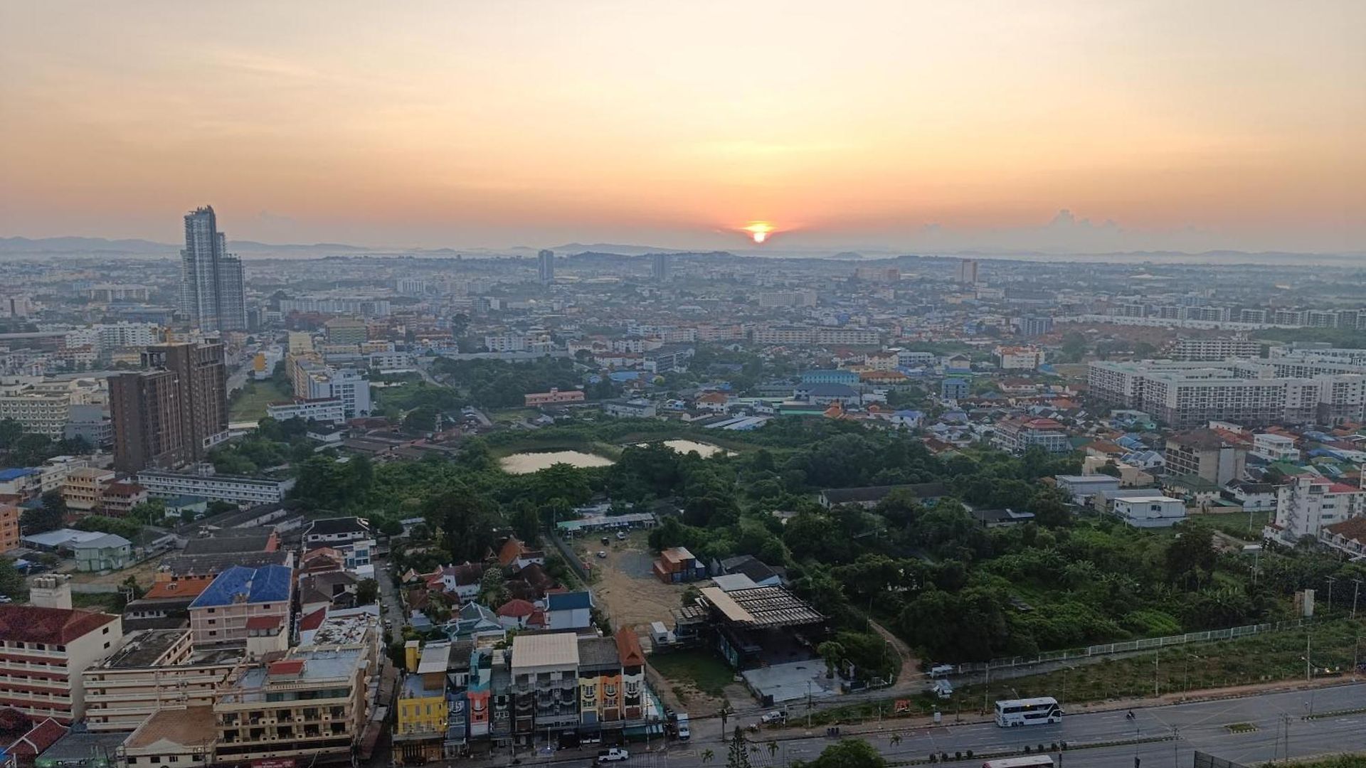 1 Bedroom Apartment, Only Mountly Apartment Pattaya