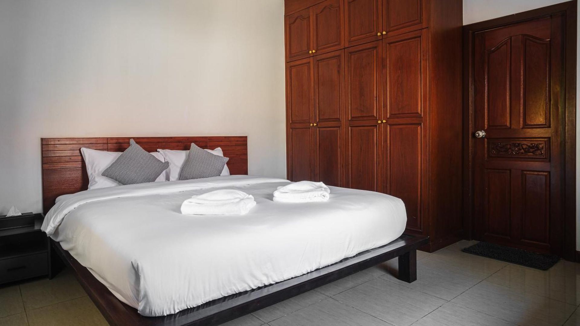 Luxury Massarossa Pool Pattaya-21 วิลล่า