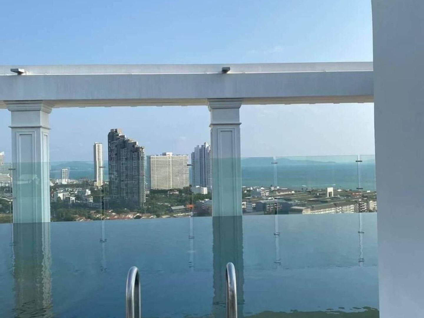 Empire Tower อพาร์ทเม้น *