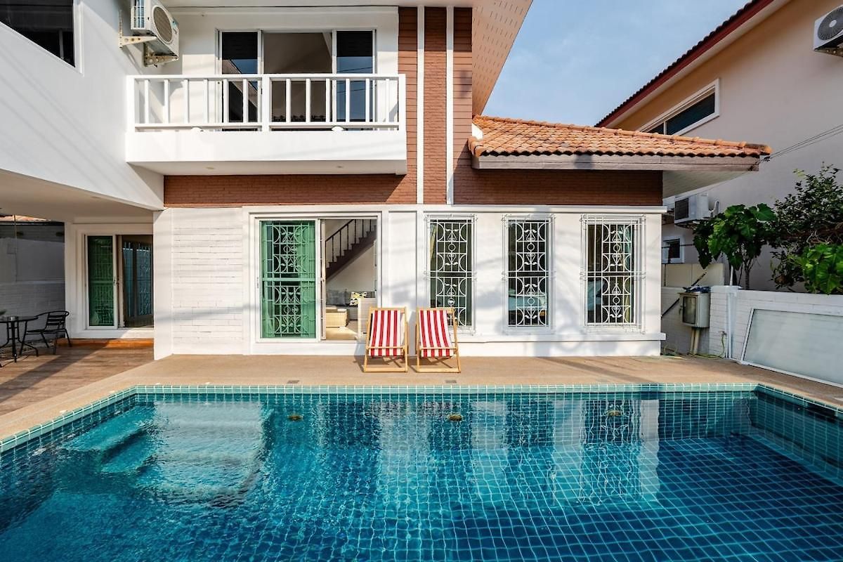 วิลล่า G Warmth Pool Pattaya