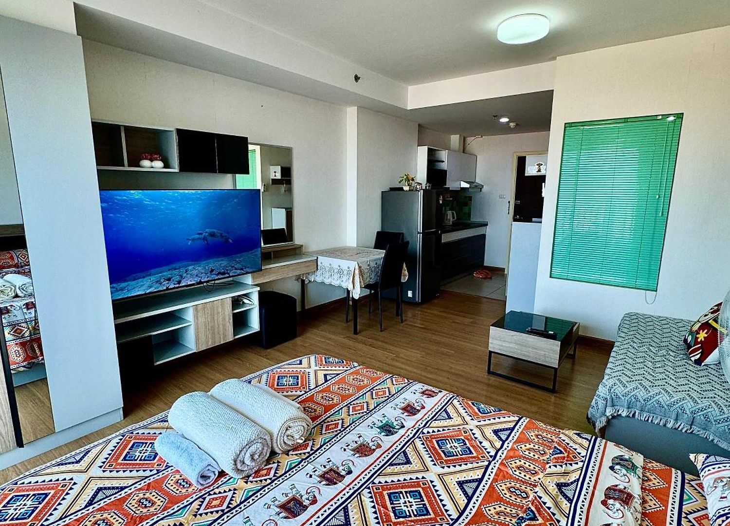 Supalai Sea View Luxury *