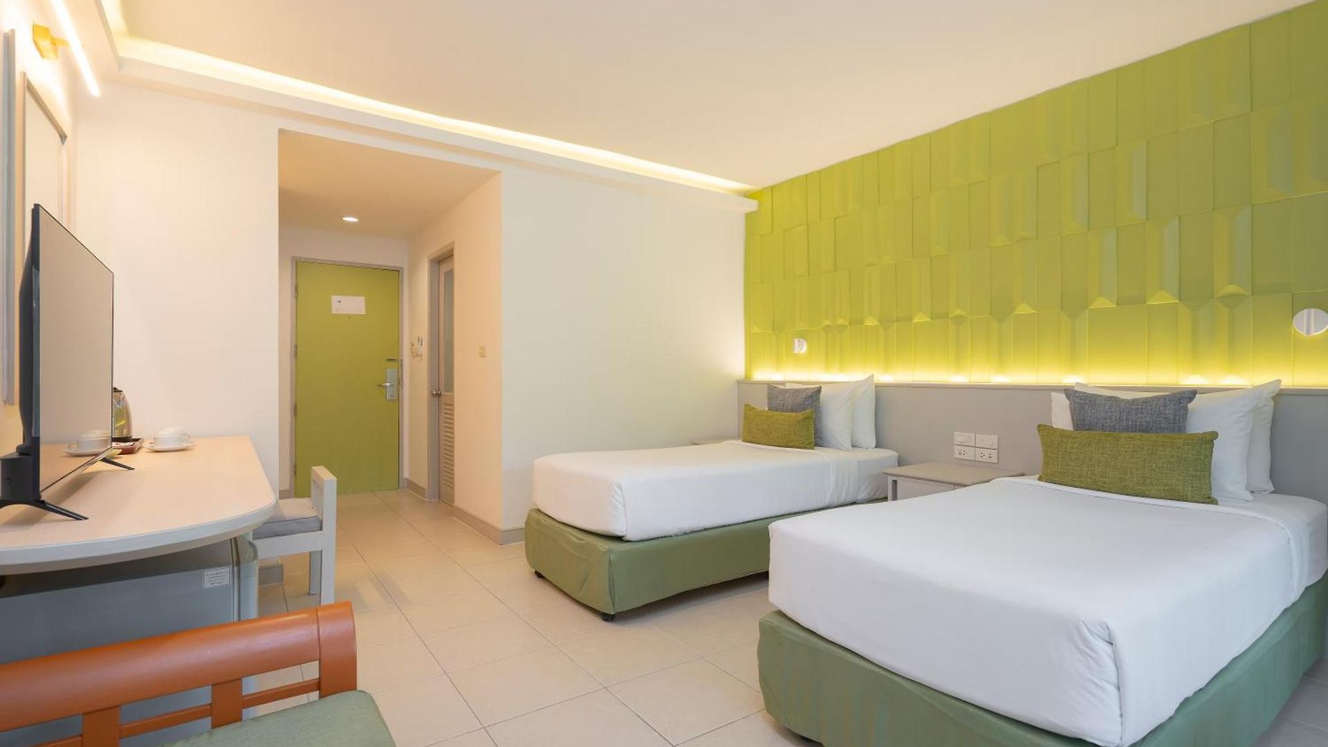 รีสอร์ท The Park 4*