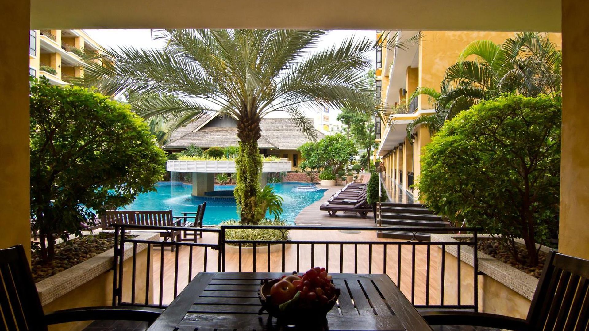 รีสอร์ท Lk Mantra Pura