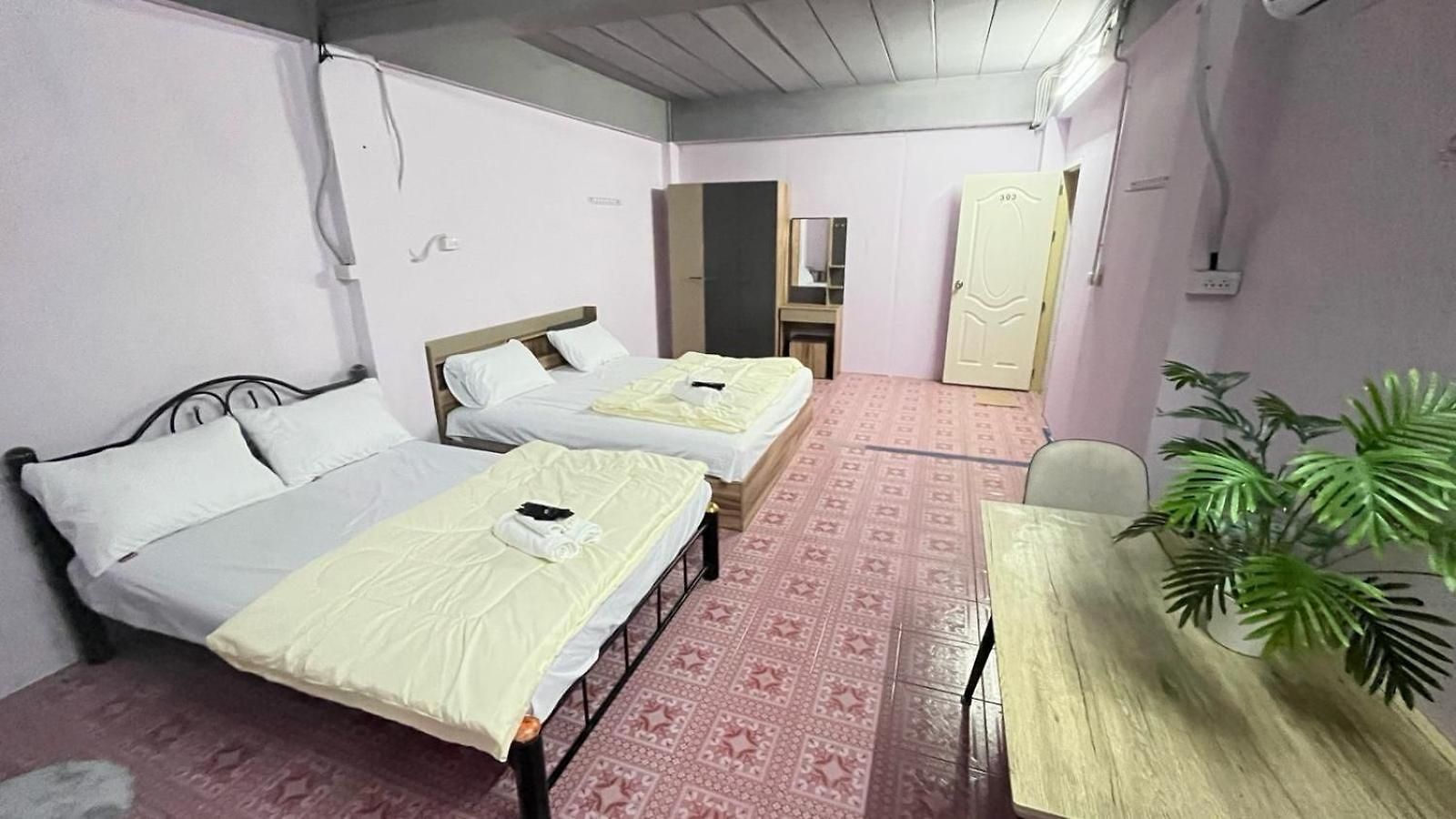 Bed & Breakfast Pattaya ที่พักพร้อมอาหารเช้า *
