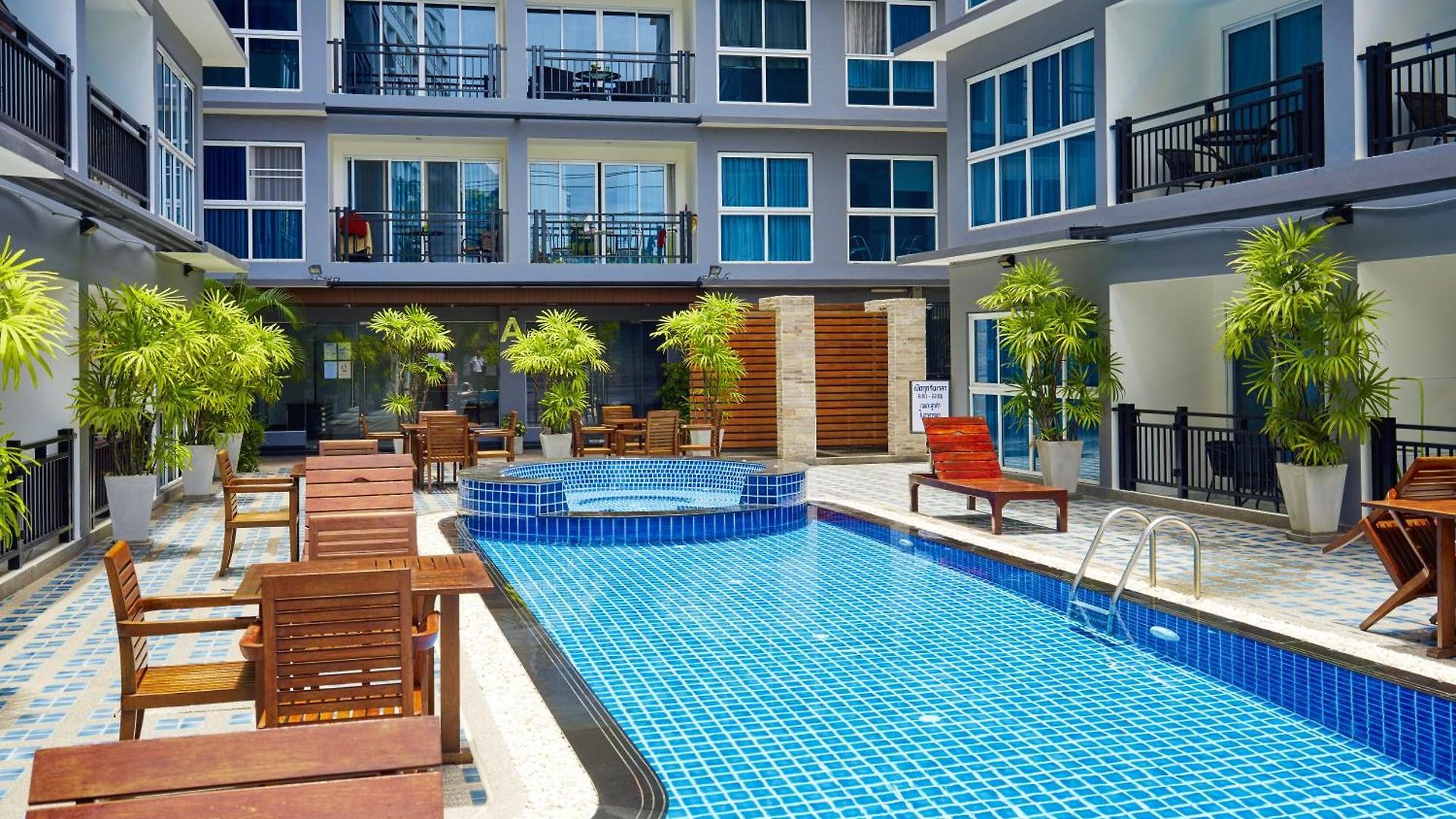 Avenue By Fantasea Apartment Pattaya