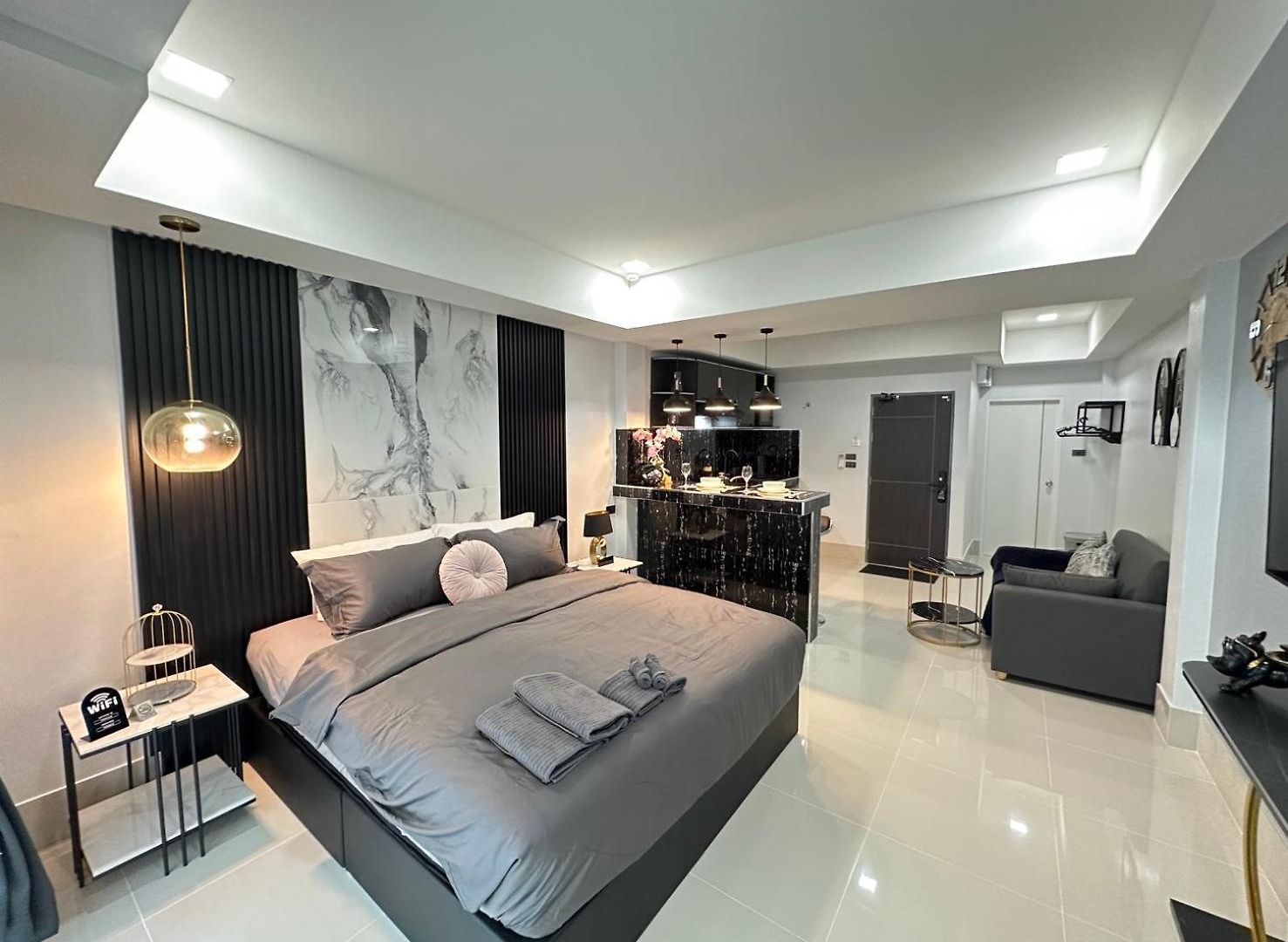 อพาร์ตโฮเทล Viraplace2# Pattaya