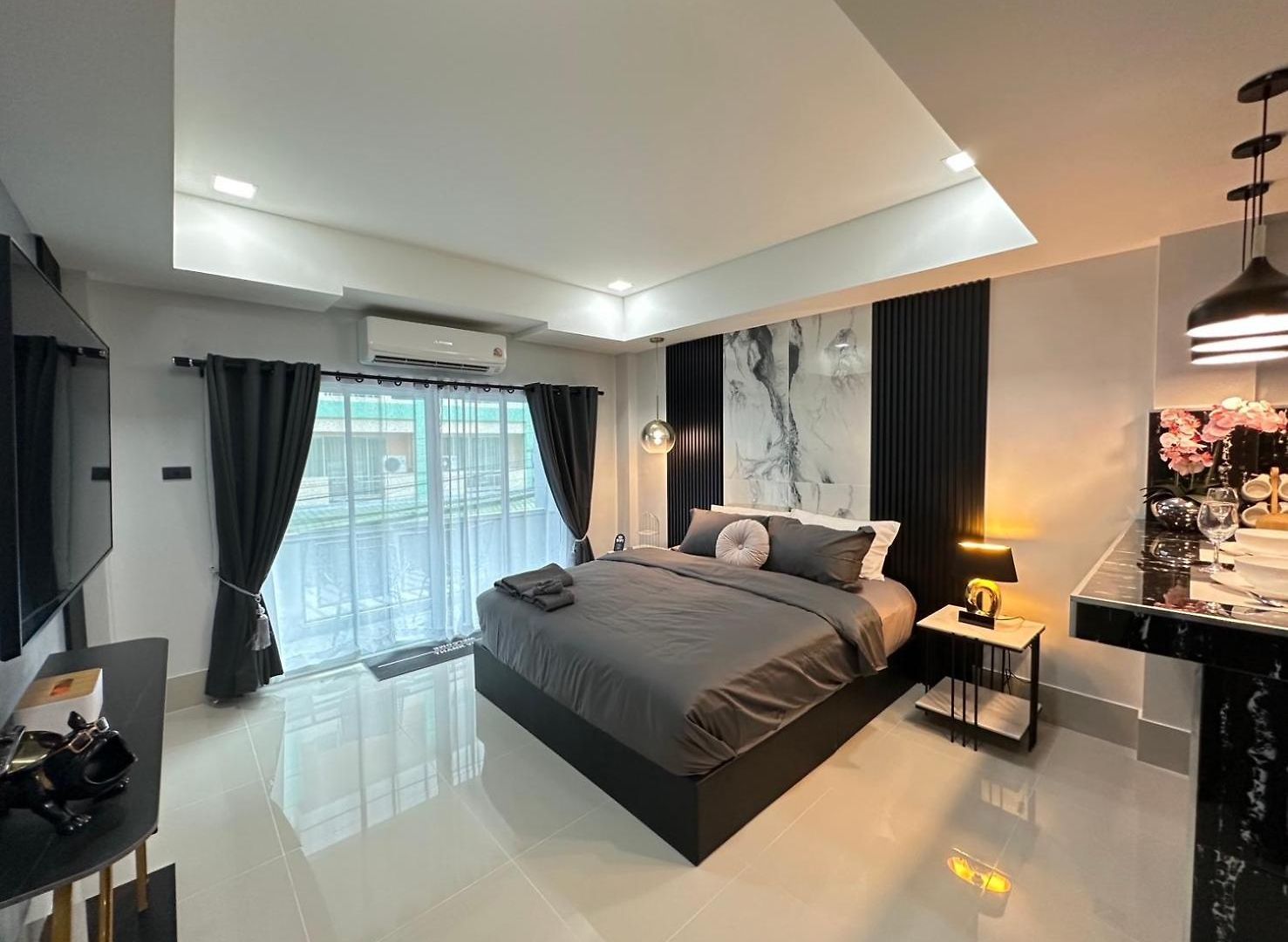 อพาร์ตโฮเทล Viraplace2# Pattaya