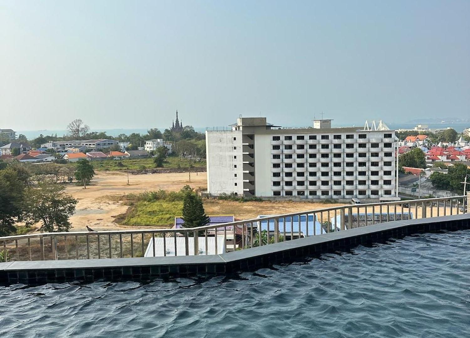 The Prim Grand Wongamat N103 - Spacious Near The Sea Pattaya