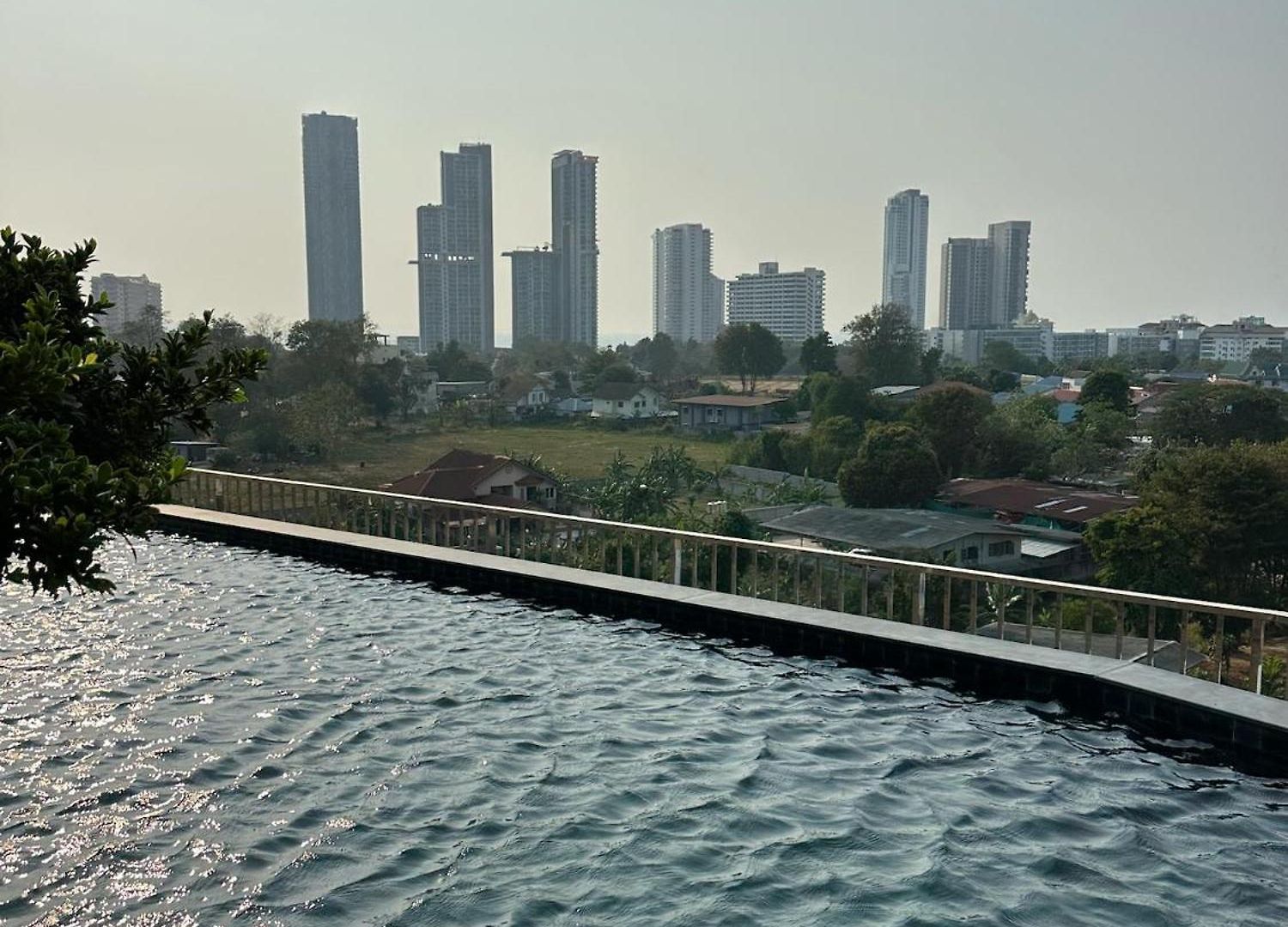 Apartment The Prim Grand Wongamat N103 - Spacious Near The Sea