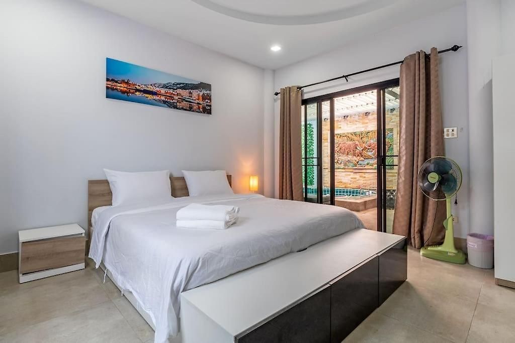 Villa Luxury Thai Style Pool In Downtown Pattaya, Close To Walking Street *