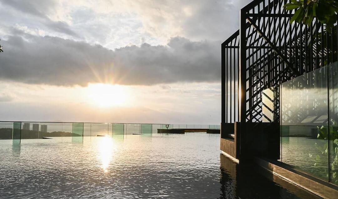 Downtown Charm Edge 1 Bedroom Seaview อพาร์ทเม้น *
