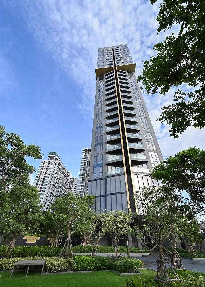 อพาร์ทเม้น Downtown Charm Edge 1 Bedroom Seaview Pattaya