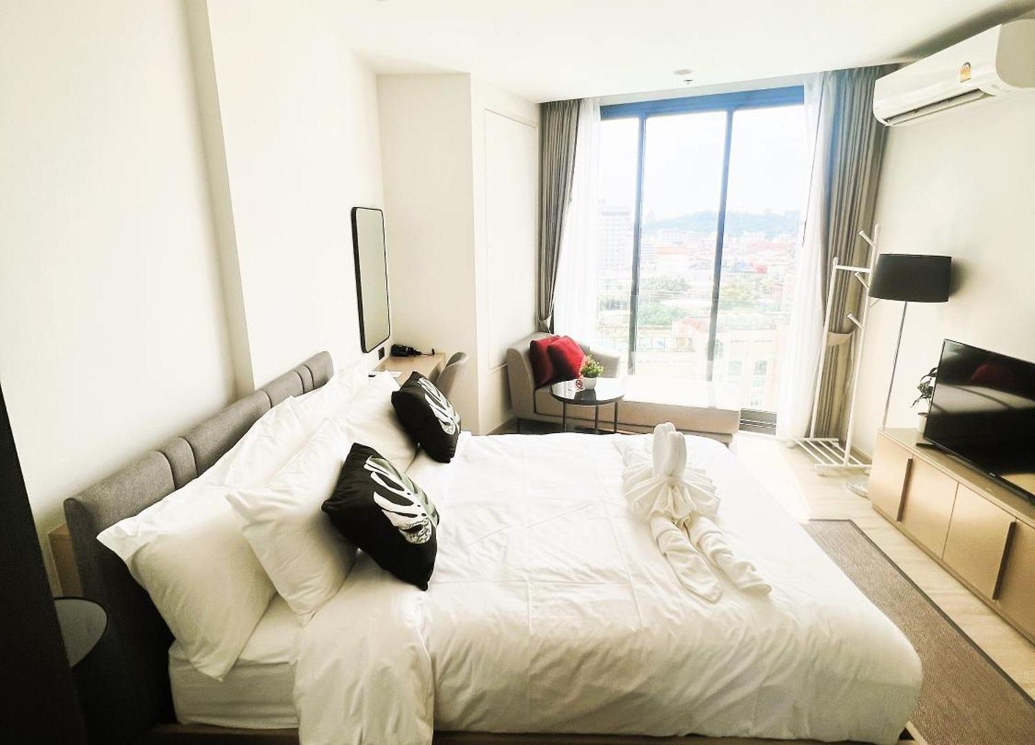 Downtown Charm Edge 1 Bedroom Seaview อพาร์ทเม้น