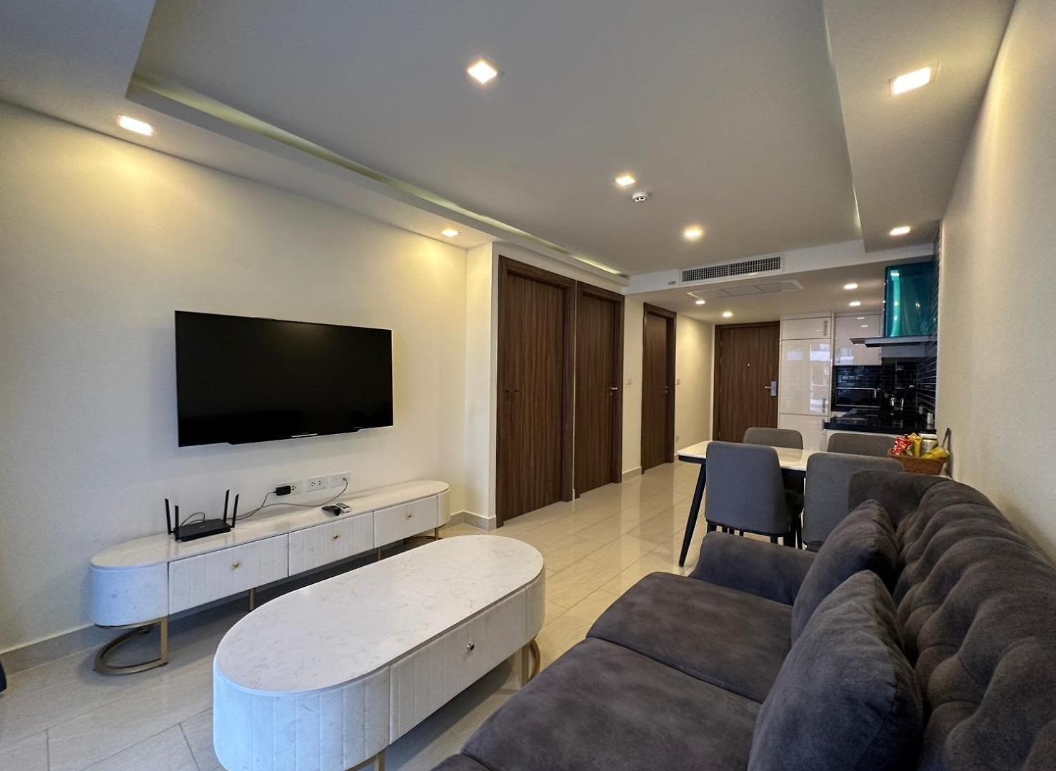 Grand Avenue By Monthstayz Thailand Apartment *