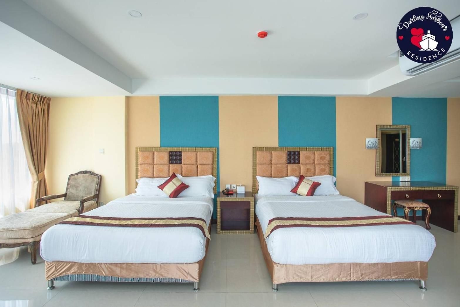โรงแรม Darling Harbour - South 4*