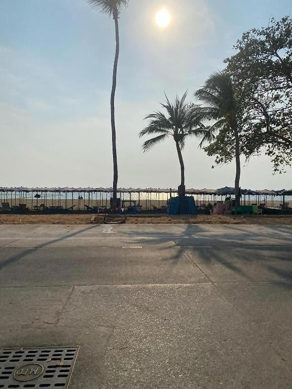Hood * Pattaya