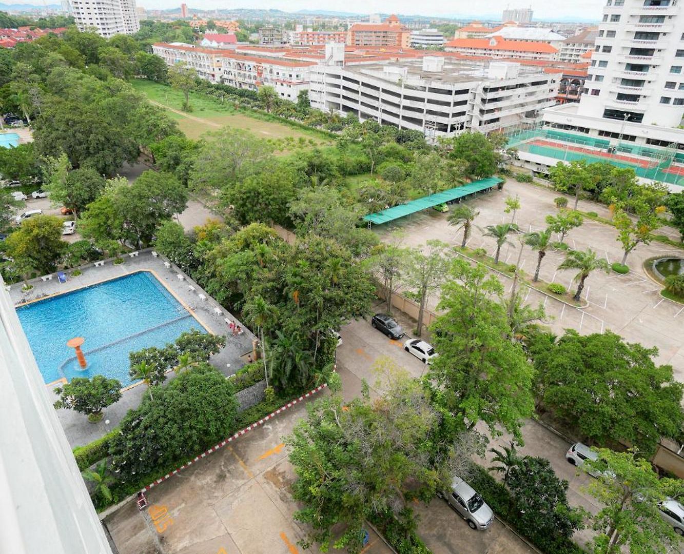 อพาร์ทเม้น Jomtien Beachside At View Talay5 *