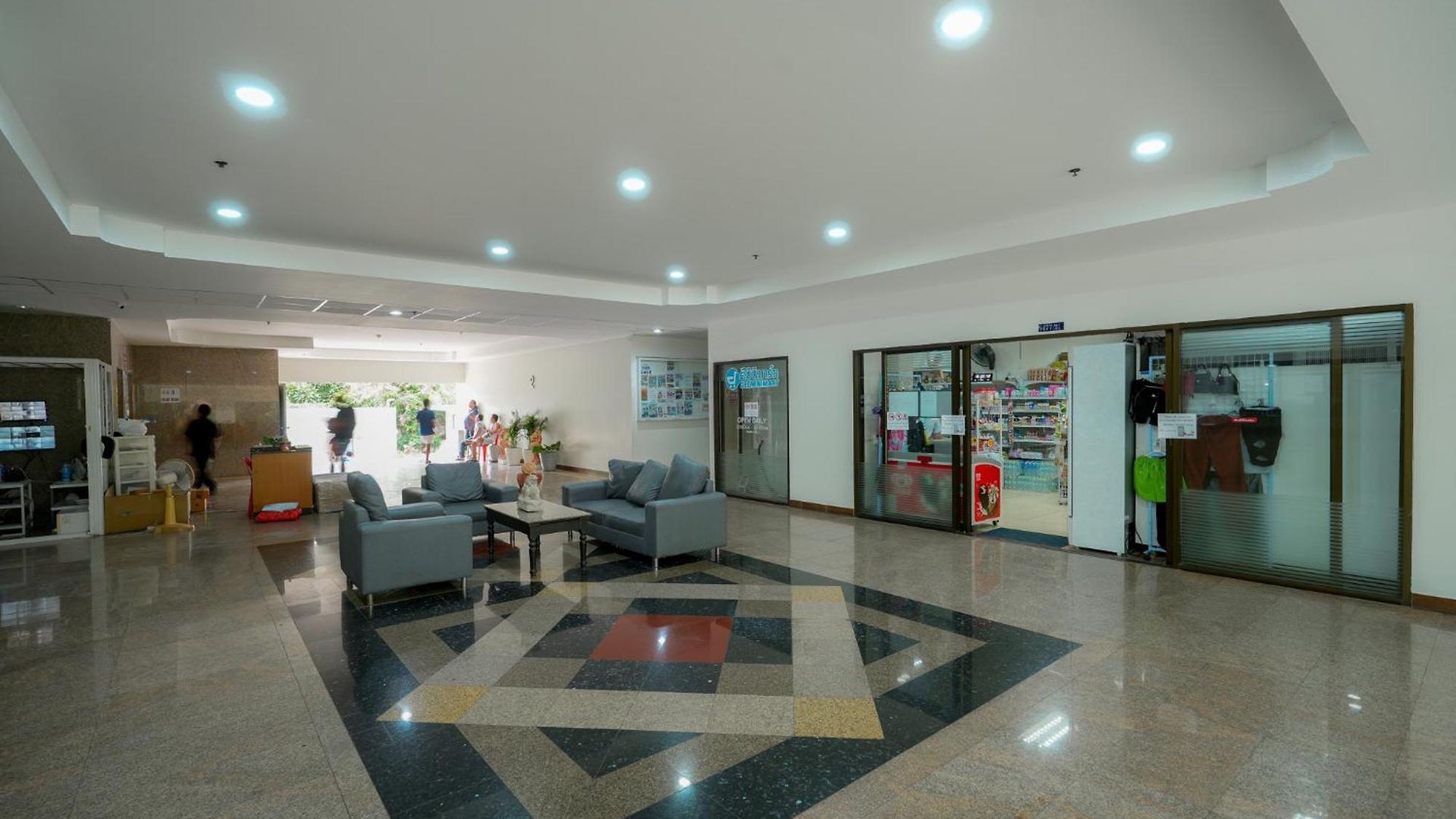 อพาร์ทเม้น Jomtien Beachside At View Talay5 Pattaya