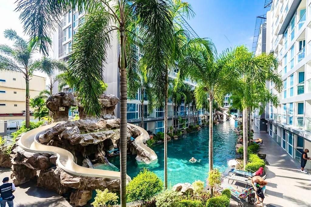 Large Luxury - Centre - Centara Avenue, Pool View - 217 อพาร์ทเม้น Pattaya