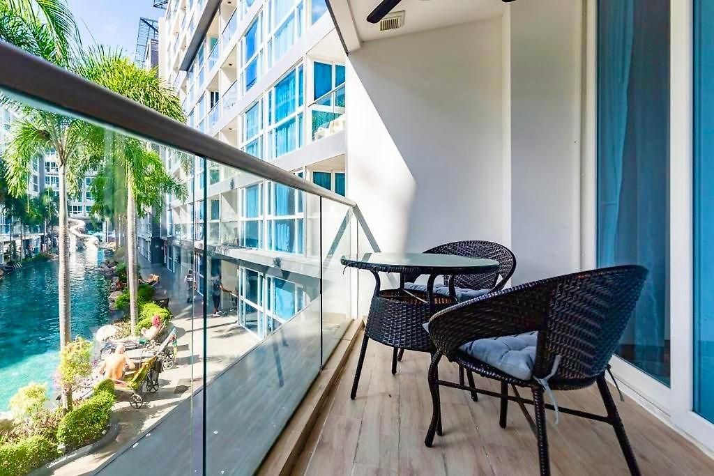 อพาร์ทเม้น Large Luxury - Centre - Centara Avenue, Pool View - 217 Pattaya