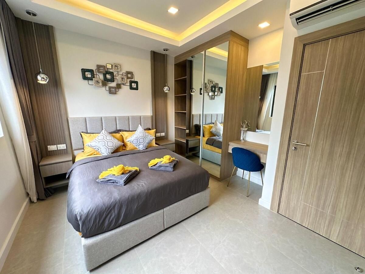 วิลล่า Super Luxury 4 Bedroom Private Pool With Jacuzzi, Near 711, 10 Minutes To Walking Street And - Mt4 *
