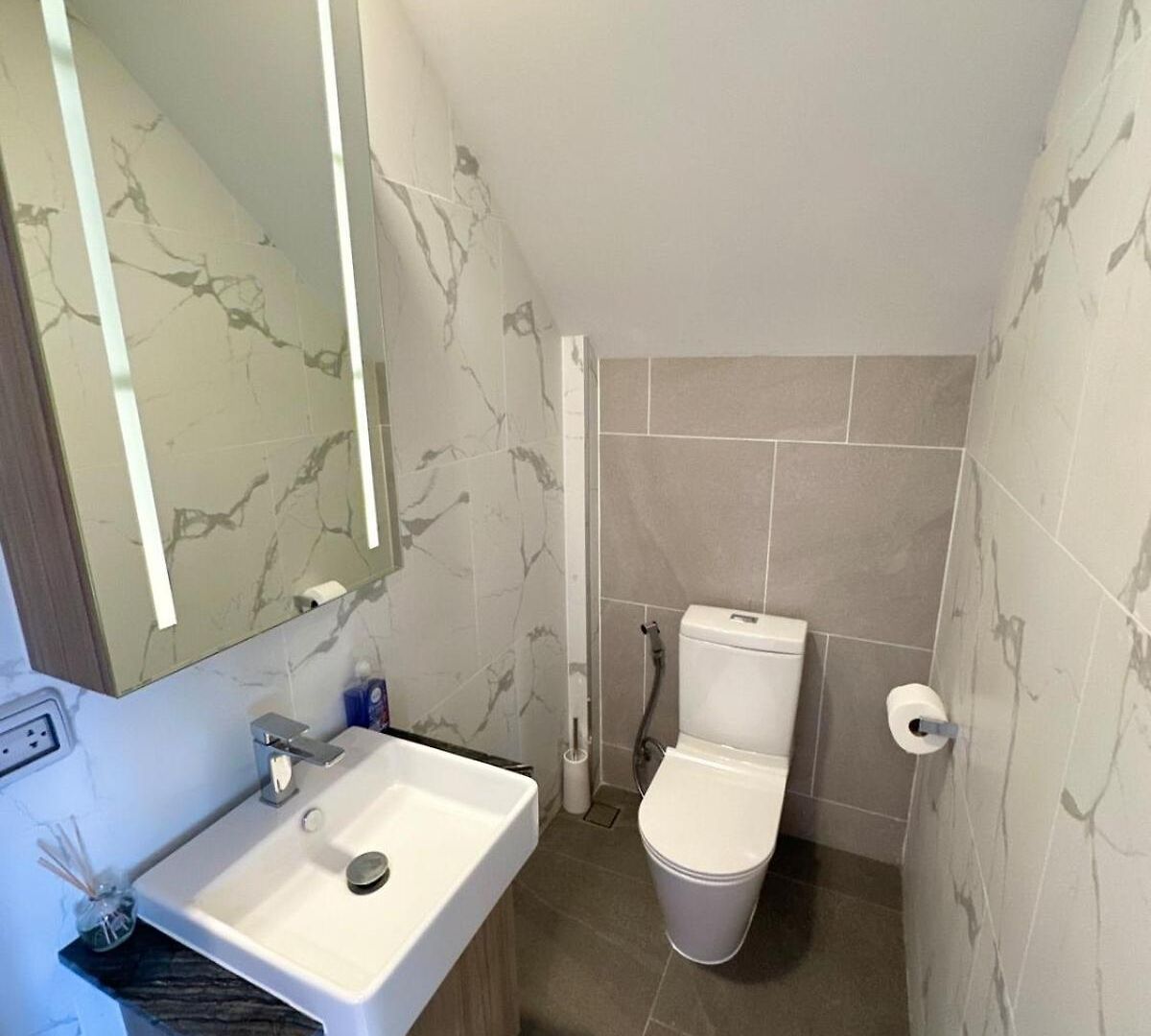 Super Luxury 4 Bedroom Private Pool With Jacuzzi, Near 711, 10 Minutes To Walking Street And - Mt4