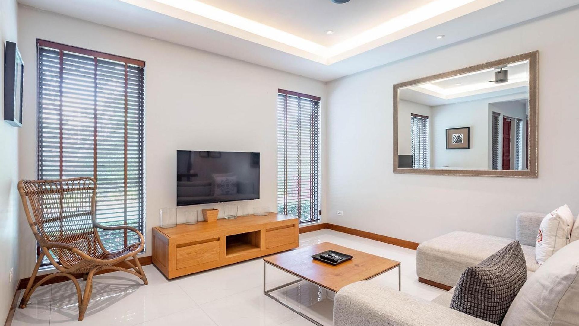 Sala - 3 Bedroom Pool วิลล่า Pattaya