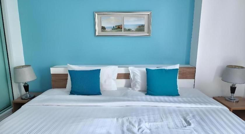 By Dee @jomtien โรงแรม Pattaya