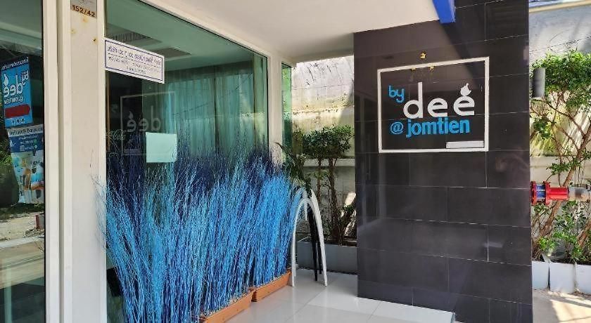 By Dee @jomtien โรงแรม Pattaya