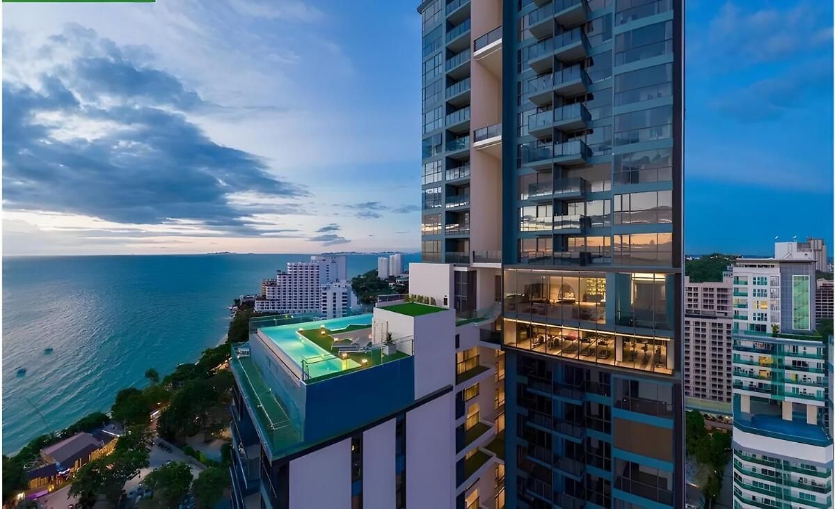 อพาร์ทเม้น Luxury 80sqm Beachfront 2 Bedroom With Views