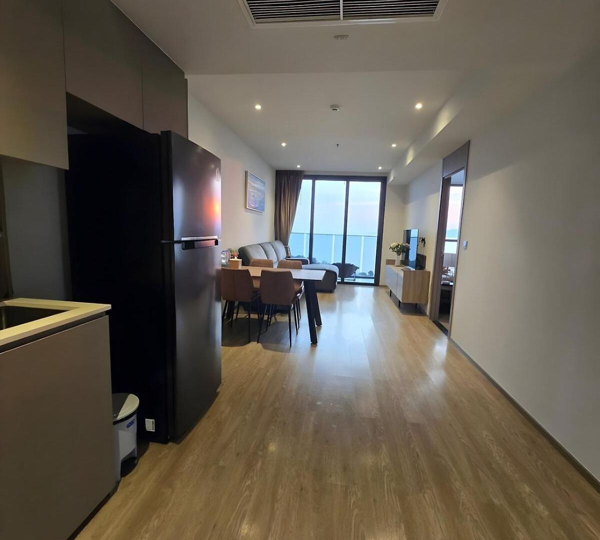 Luxury 80sqm Beachfront 2 Bedroom With Views อพาร์ทเม้น Pattaya