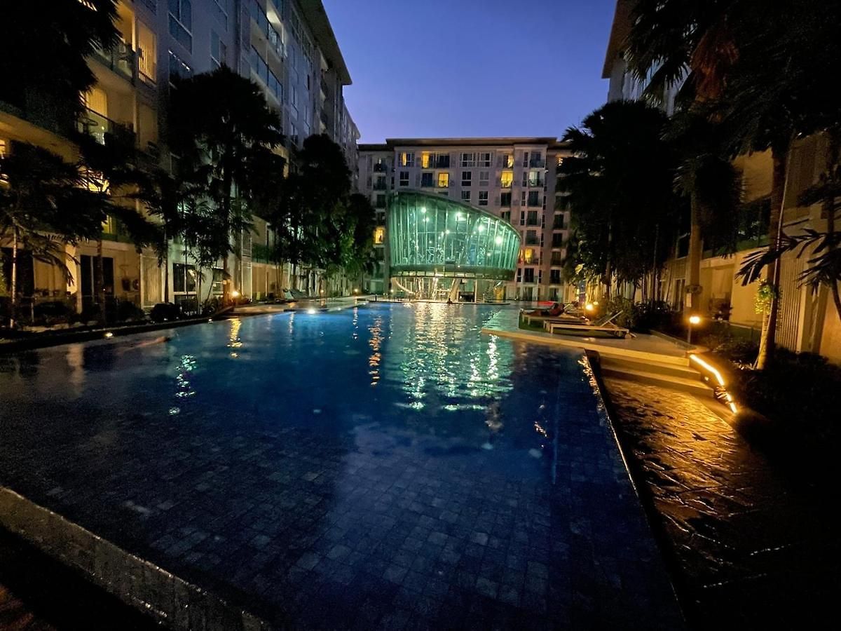 อพาร์ทเม้น Stylish - Ultra-fast Fiber Internet, Pool, Sauna, Gym, Smart Tv, Guest Friendly