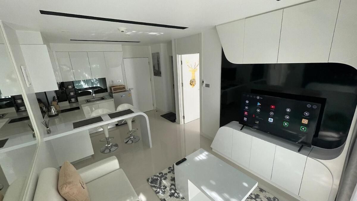 อพาร์ทเม้น Stylish - Ultra-fast Fiber Internet, Pool, Sauna, Gym, Smart Tv, Guest Friendly Pattaya