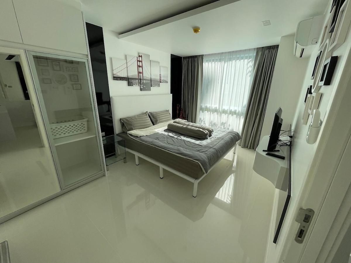 Stylish - Ultra-fast Fiber Internet, Pool, Sauna, Gym, Smart Tv, Guest Friendly อพาร์ทเม้น