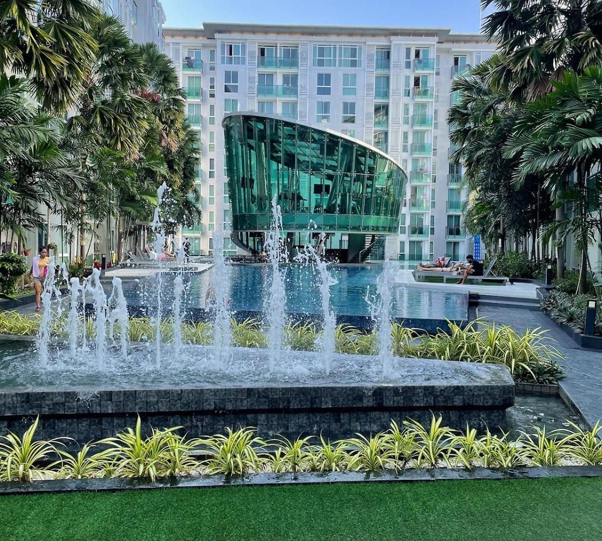Stylish - Ultra-fast Fiber Internet, Pool, Sauna, Gym, Smart Tv, Guest Friendly อพาร์ทเม้น *
