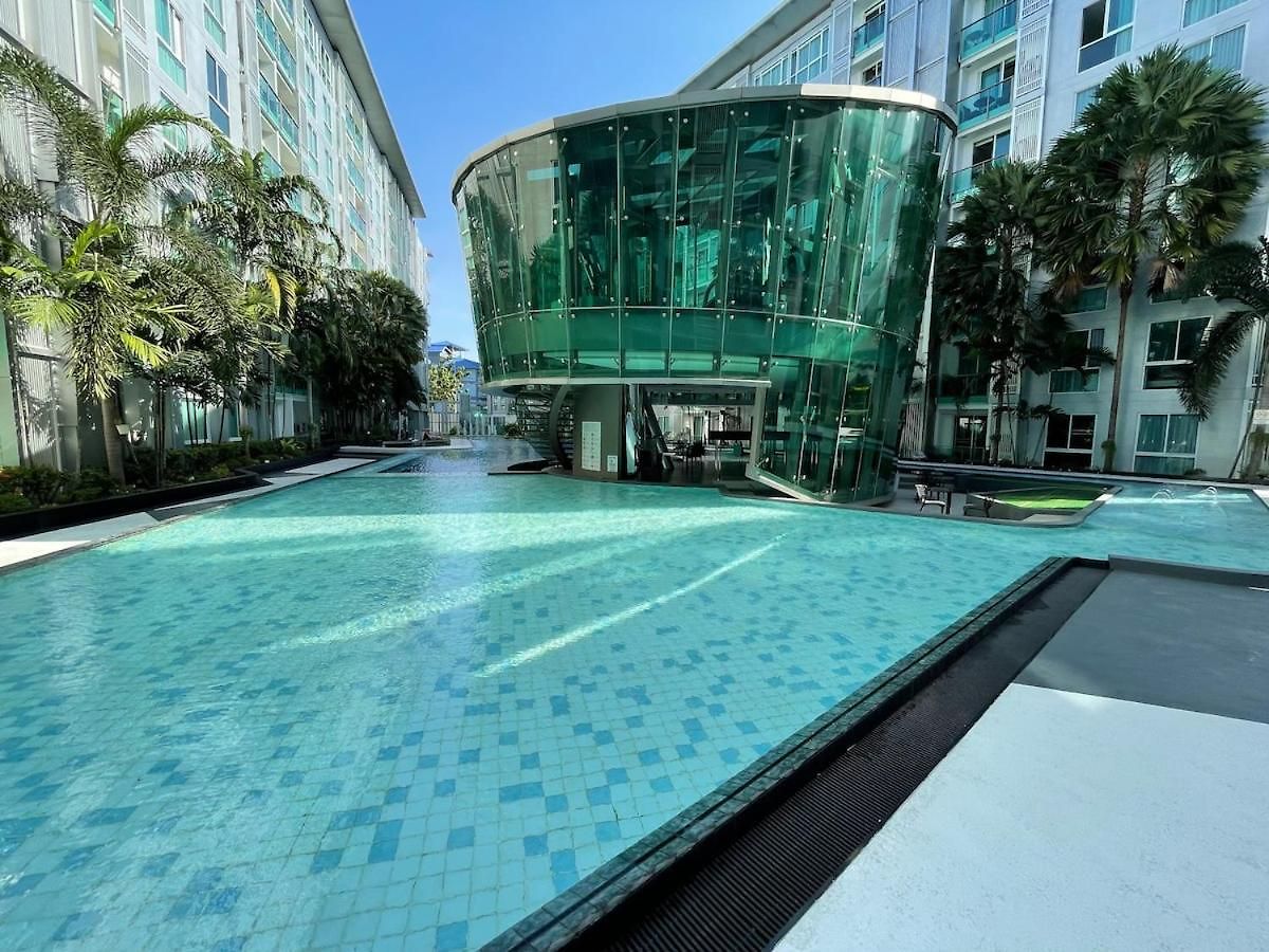 Stylish - Ultra-fast Fiber Internet, Pool, Sauna, Gym, Smart Tv, Guest Friendly อพาร์ทเม้น