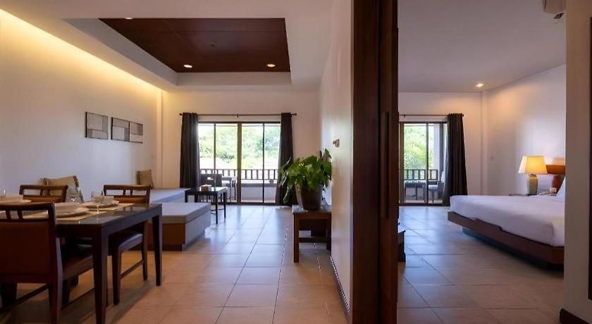 Rose Bay 3* Pattaya