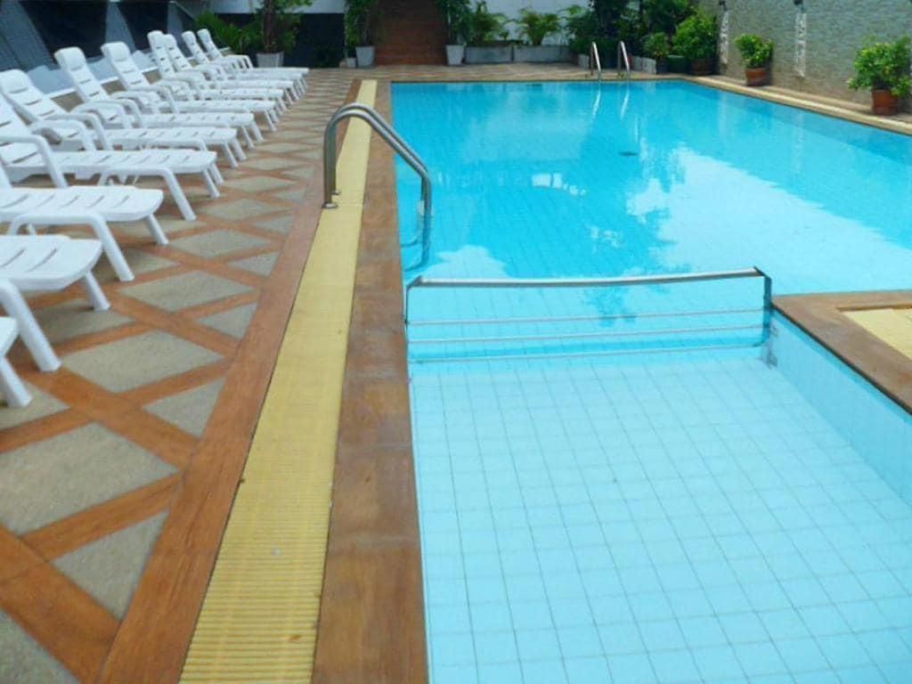 โรงแรม Suncity