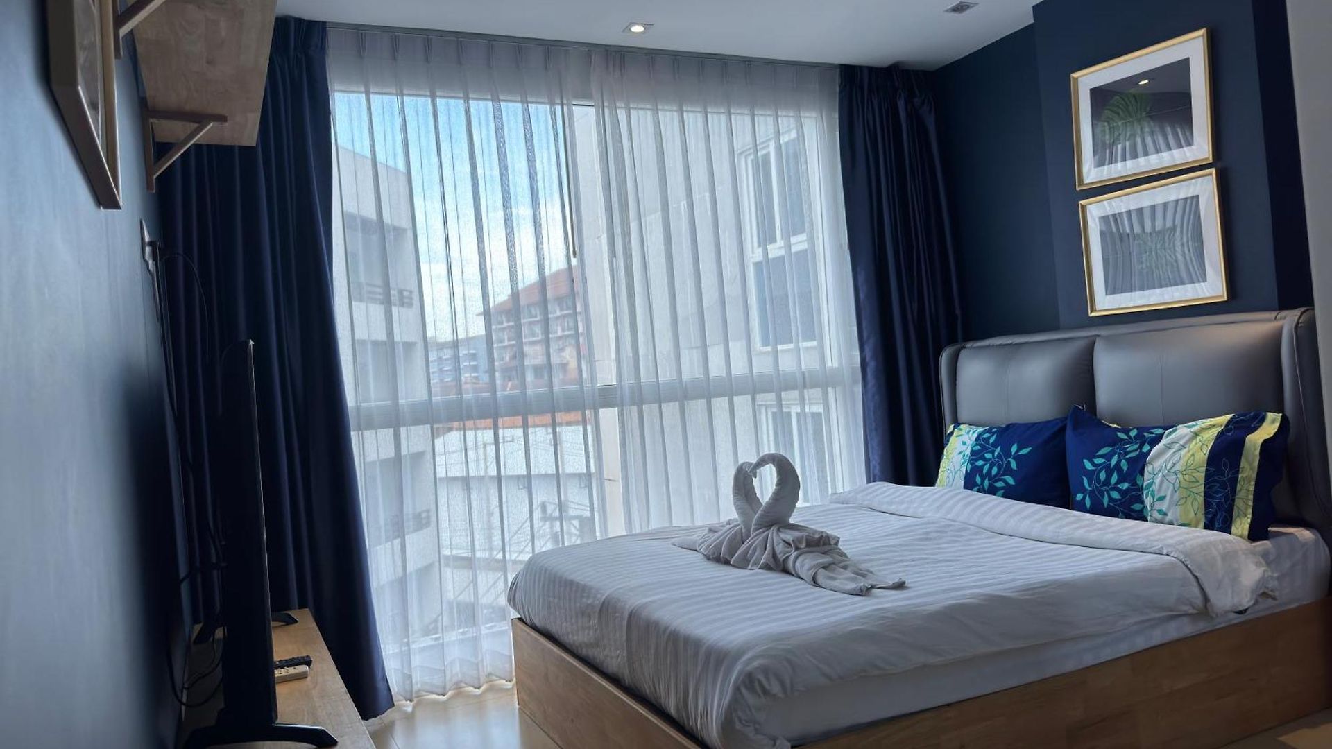 Centara Avenue 2br Smart Tv Wifi