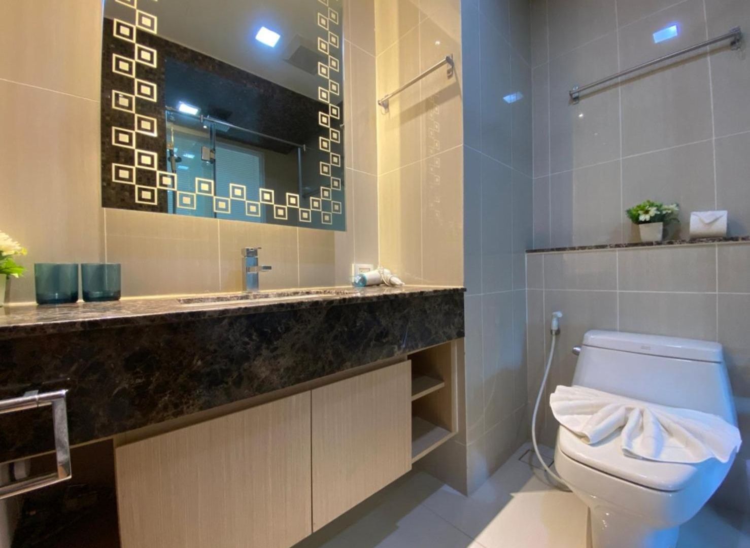 The Palm Wongamat X Monthstayz Thailand Pattaya