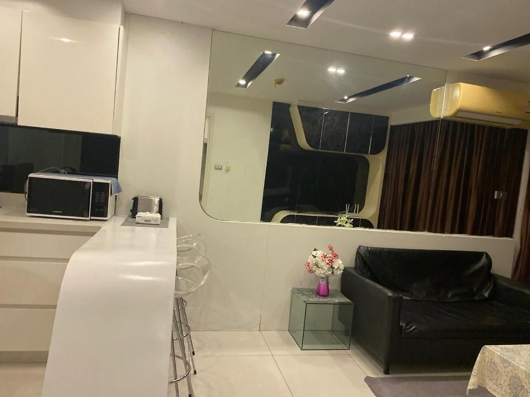 อพาร์ทเม้น Center By First Pattaya
