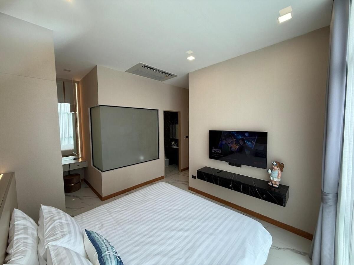 Unique Style 3 Bedroom With Mega Pool วิลล่า *