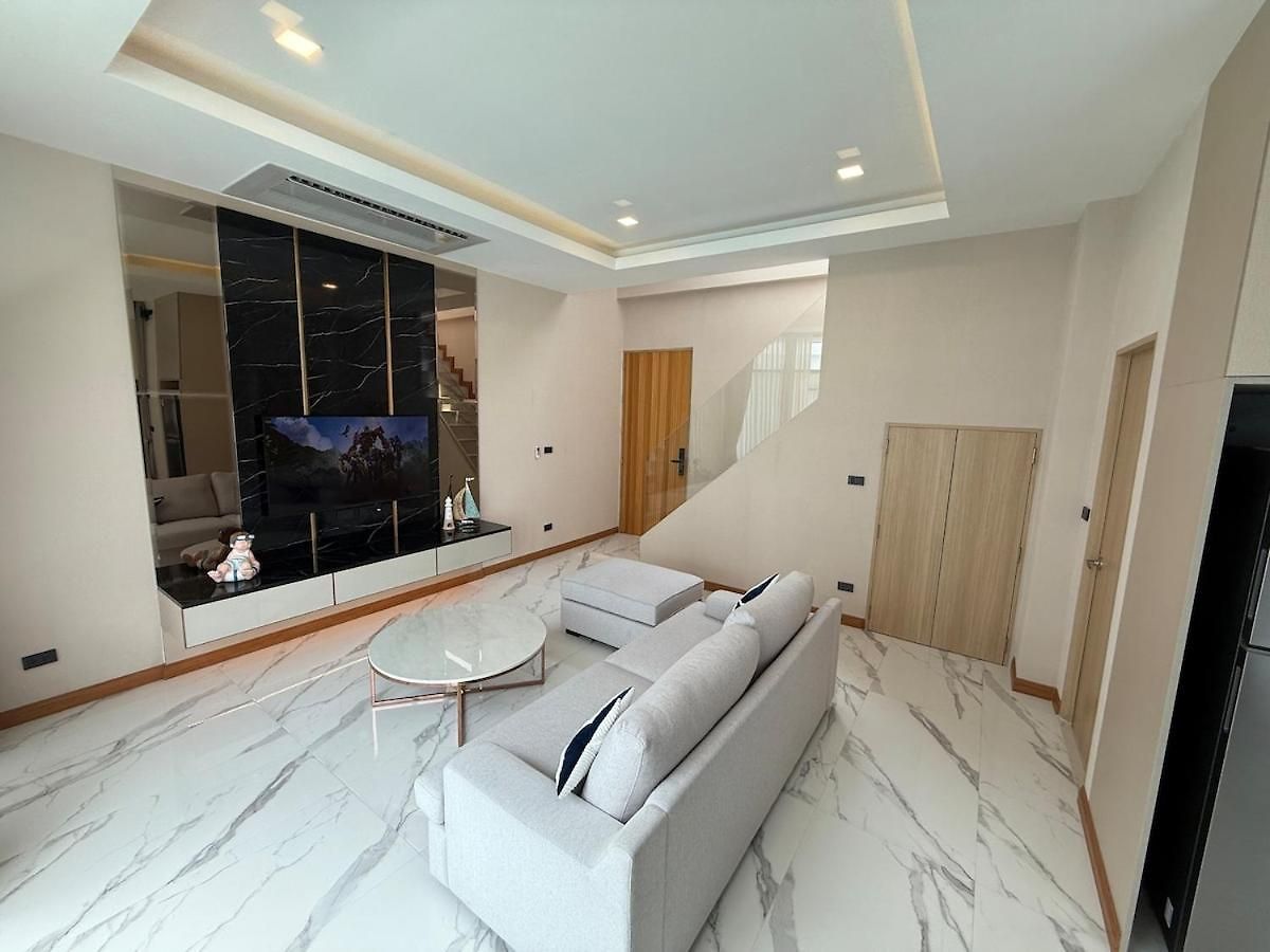 วิลล่า Unique Style 3 Bedroom With Mega Pool Pattaya