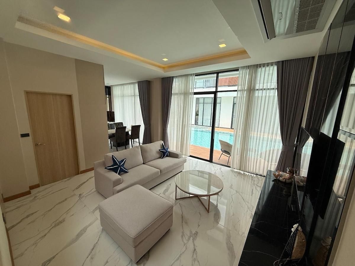 Unique Style 3 Bedroom With Mega Pool วิลล่า *