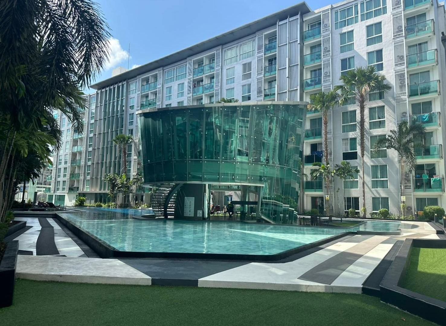 อพาร์ตโฮเทล Center Pattaya
