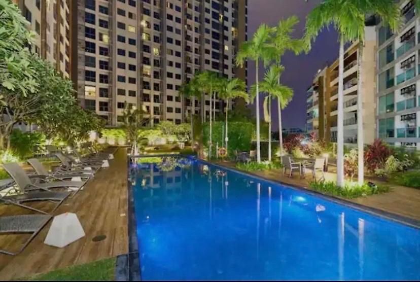 Unix Near Walking Street Sea View *